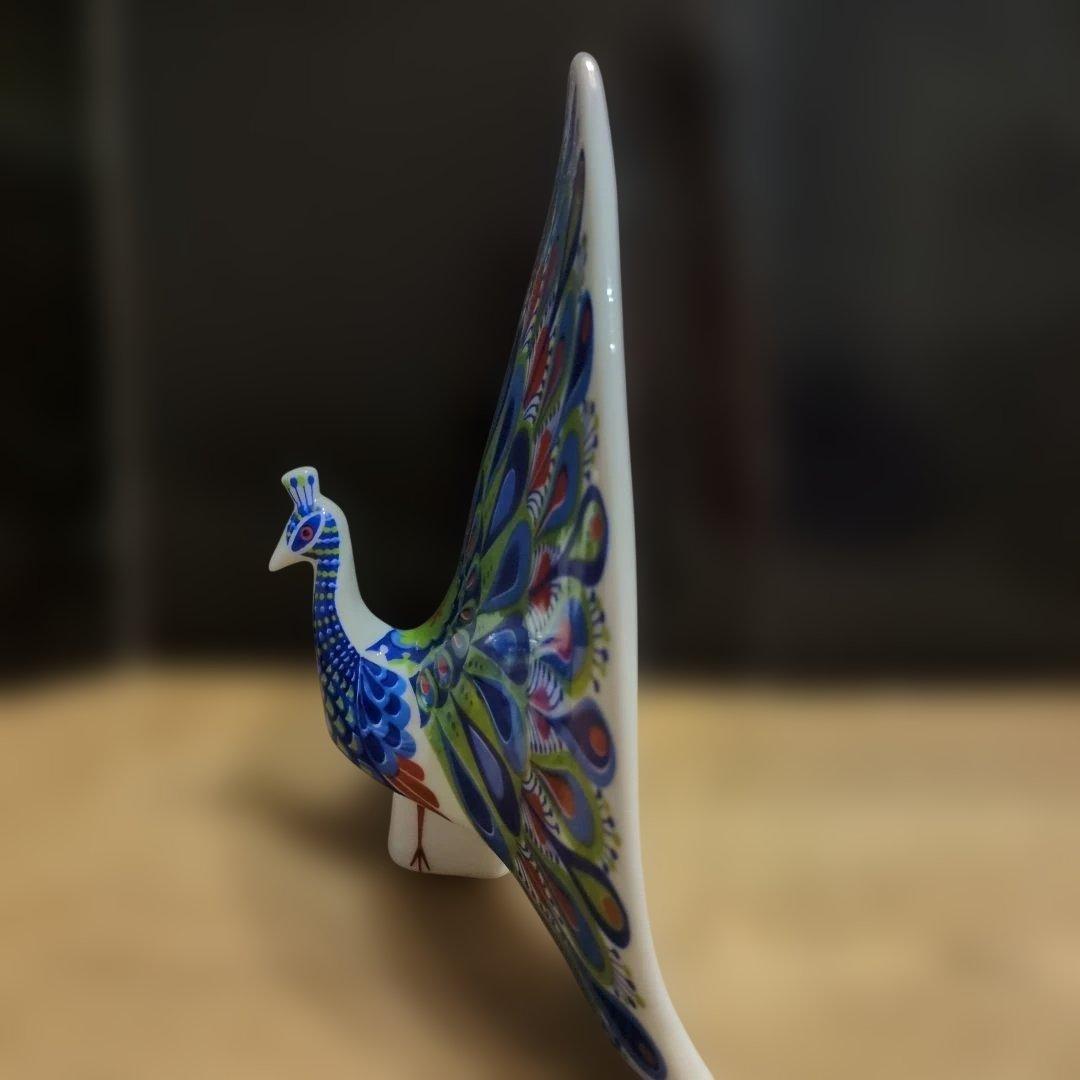 ◯サルガデロス　陶器製　孔雀　置物オブジェ
