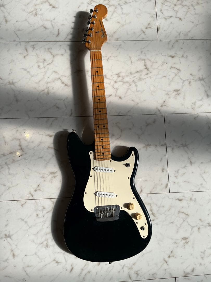 Fender Duo-Sonic ブラック