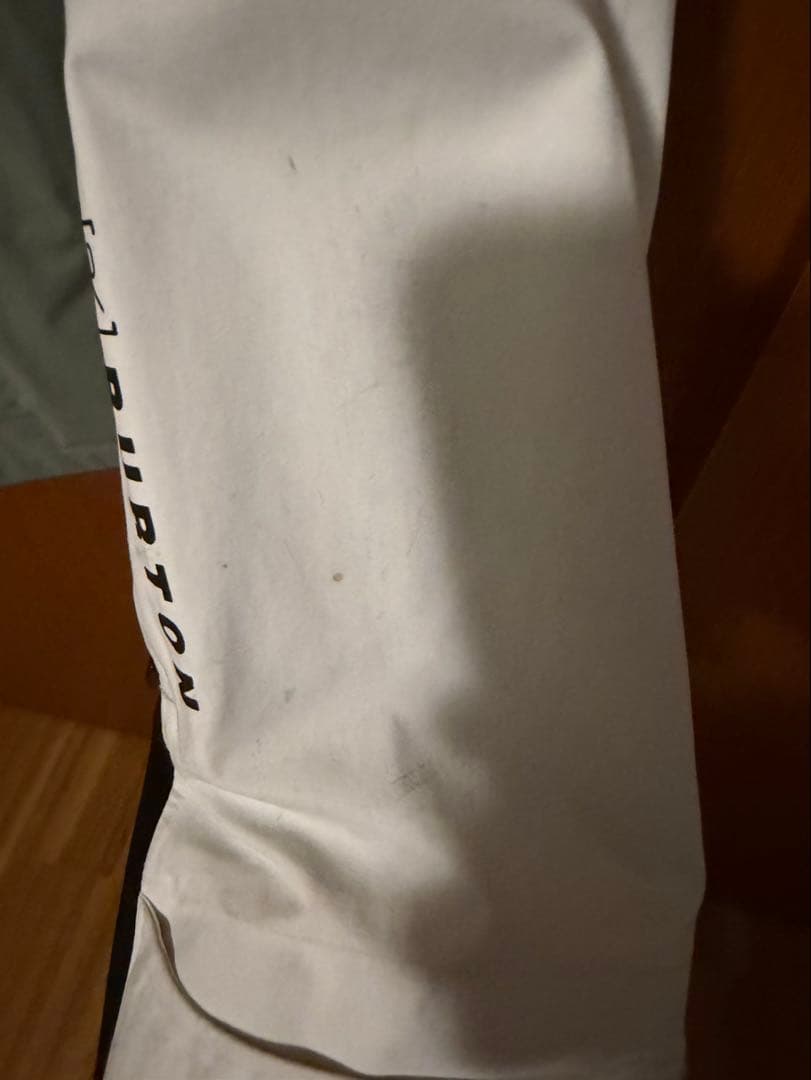 バートンAK 2L GORE-TEX Upshift Jacket