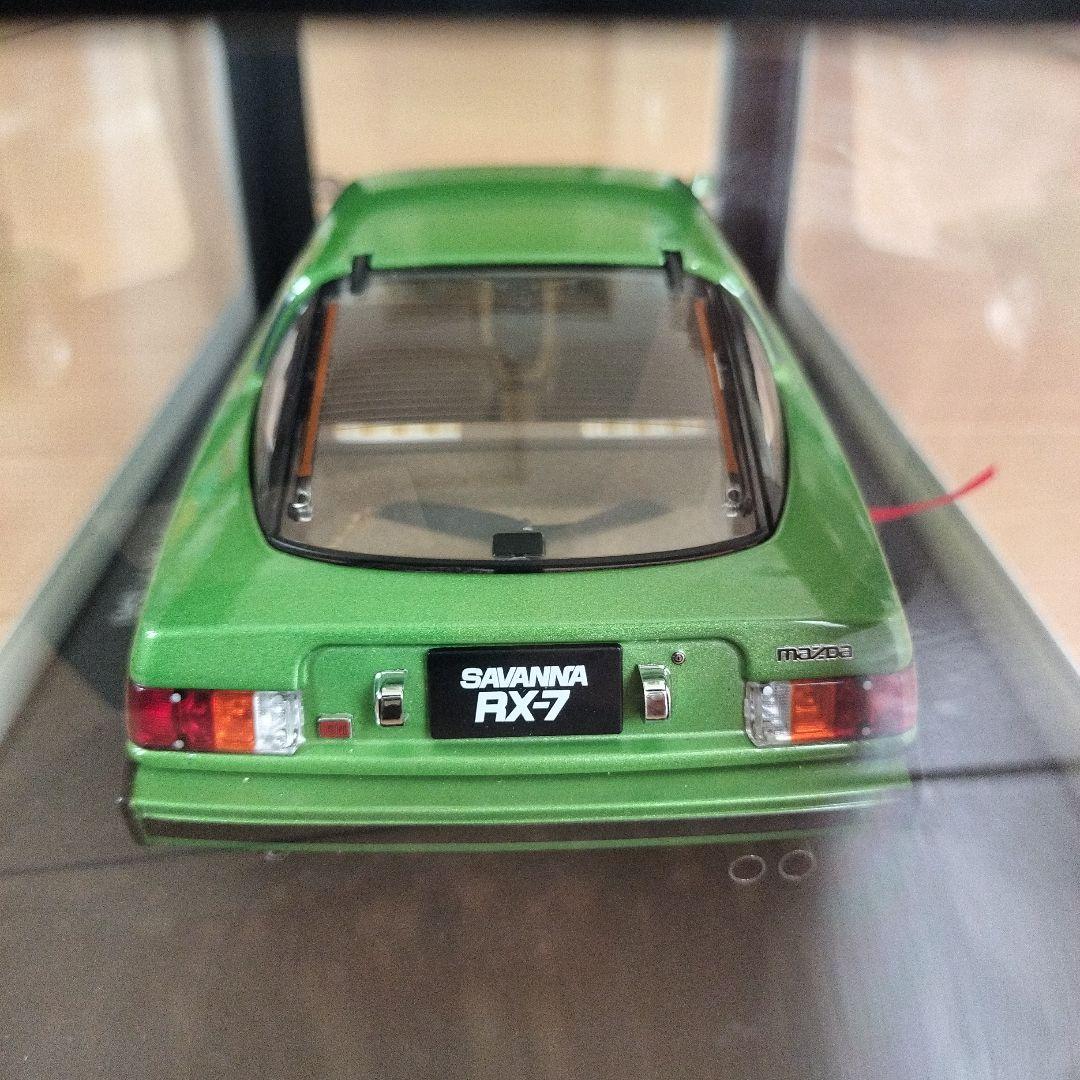 AUTOart Savanna RX7 グリーン 1/18