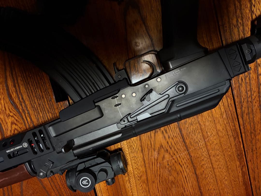 東京マルイ　Akストーム　外装カスタム