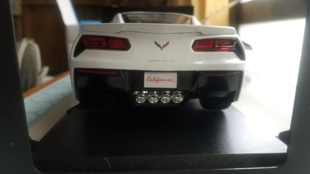 Maistoコルベットスティングレイ 1/18【新品】