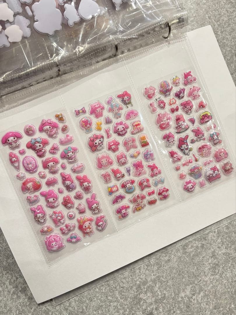 シール帳完成品A4 一冊　ボンボンドロップおすそ分けシール収納　プラス1枚付