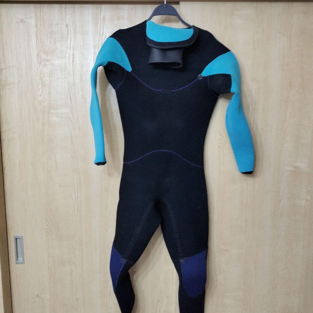 Quiksilver フルスーツ 　5×3