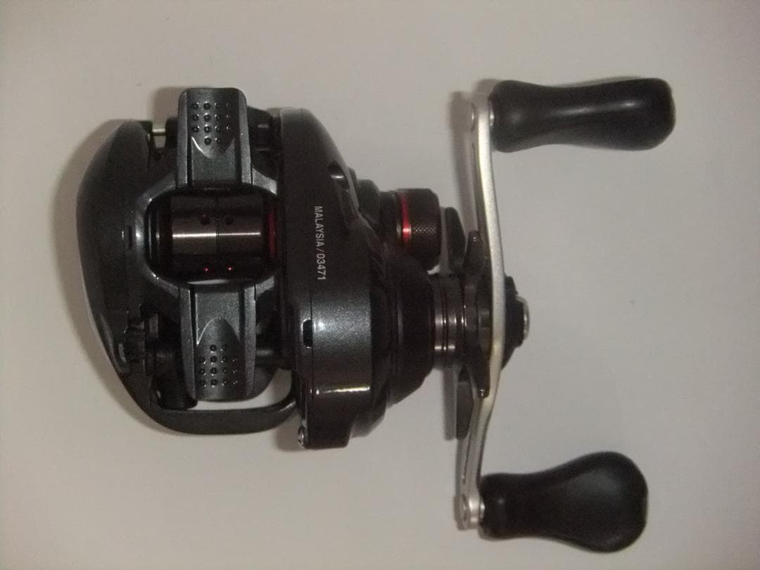 SHIMANO シマノ スコーピオン 70 (右ハンドル)