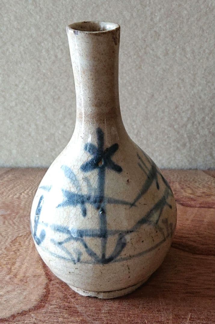 古伊万里一輪差し 青い絵付け