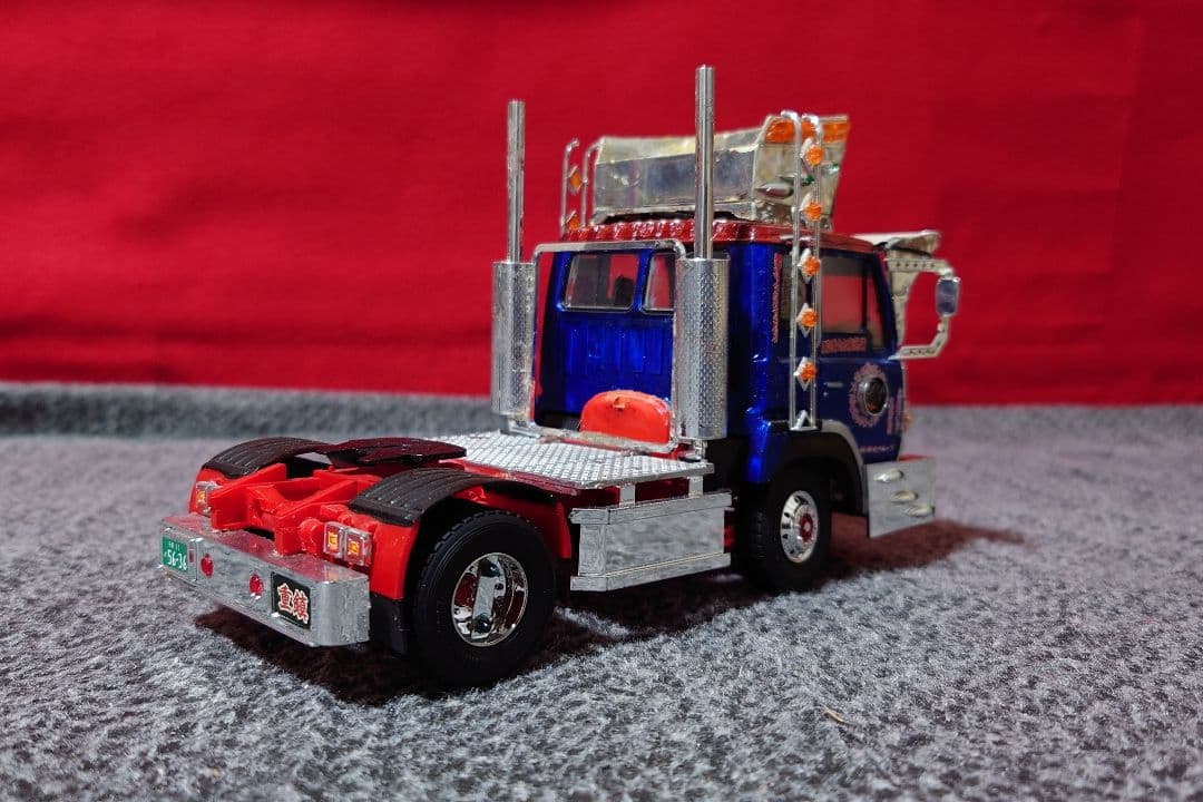 専用　アオシマ1/32バリューデコトラ　絶頂丸　完成品