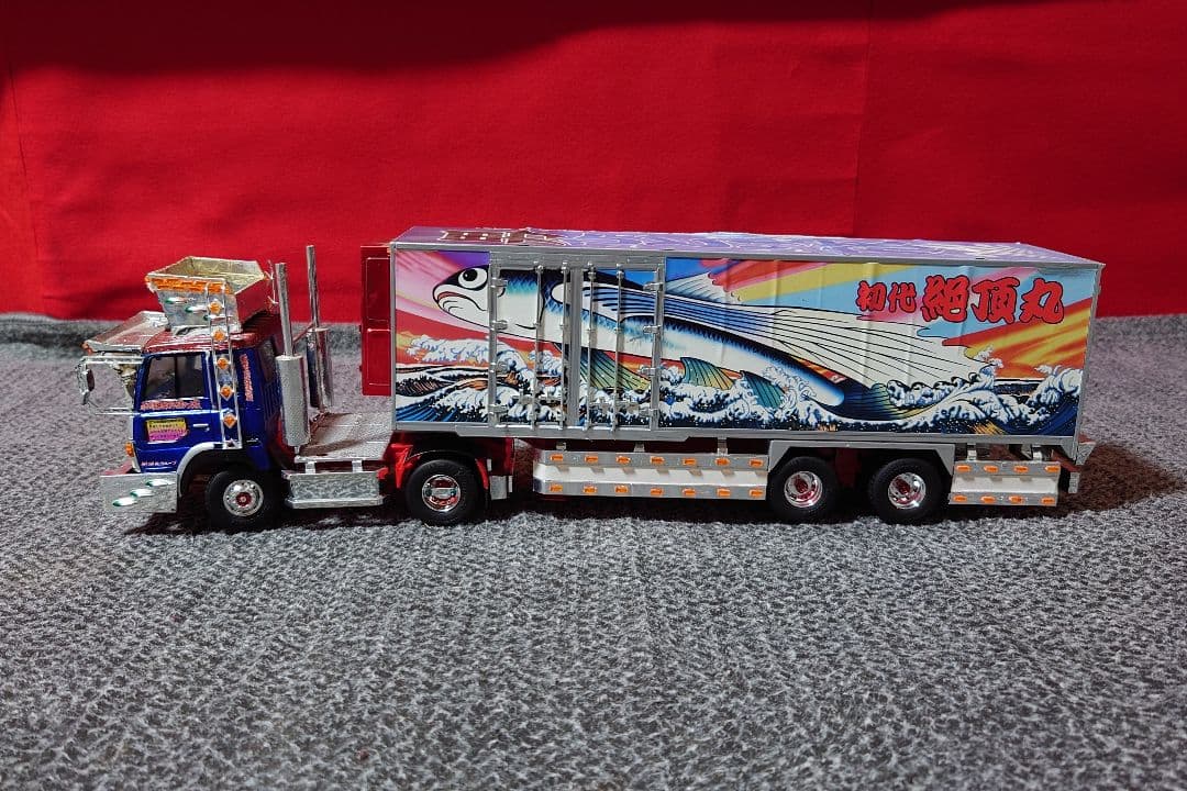 専用　アオシマ1/32バリューデコトラ　絶頂丸　完成品