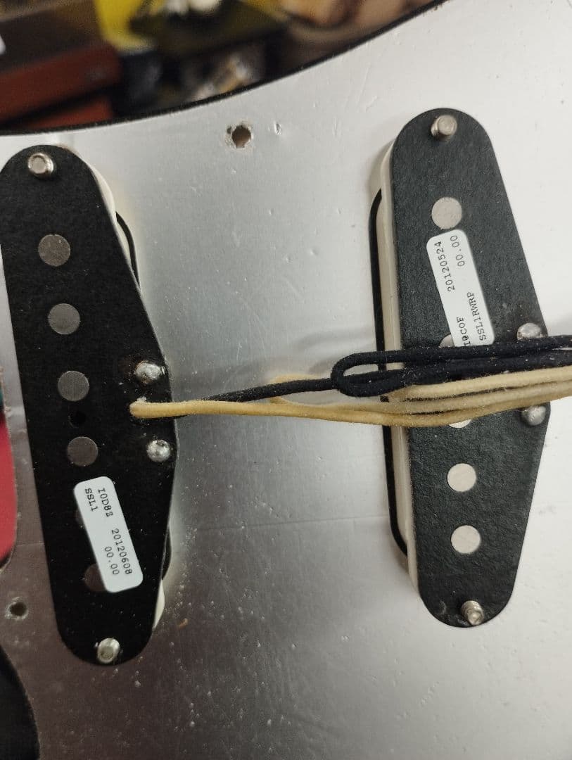 エドワーズ　ストラトキャスター　カスタムラボ