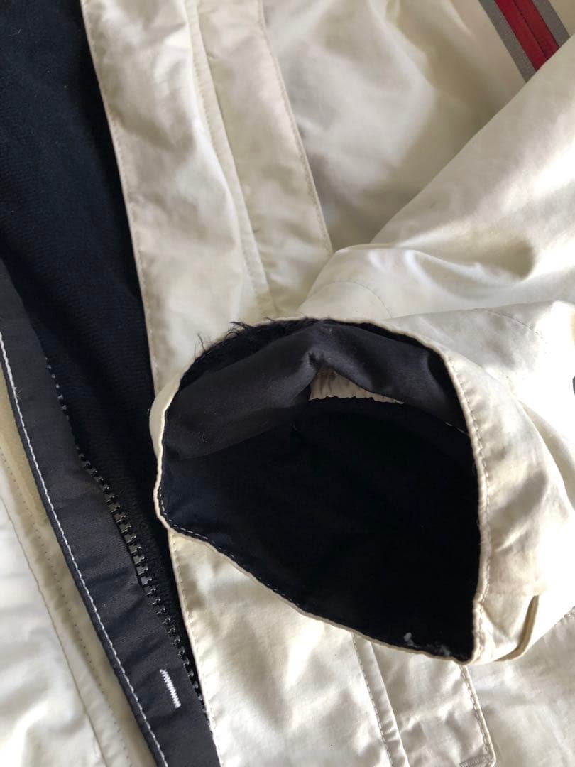 ダイワDW-1304 上下　ゴアテックス(R) ハイロフト ウィンタースーツ