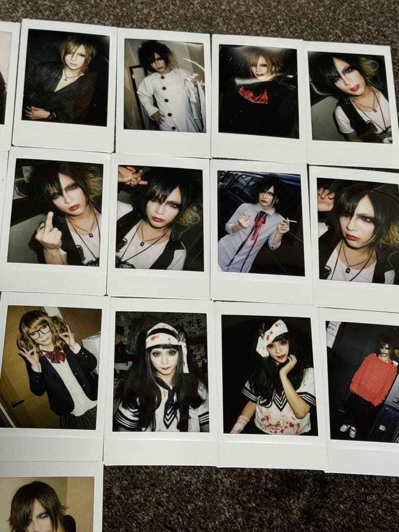 DEZERT 千秋　チェキ