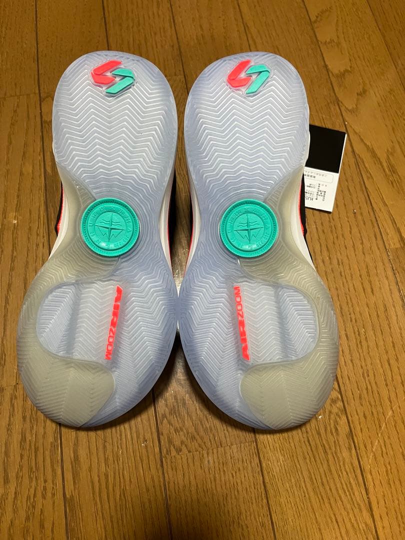 新品　ナイキ　ジョーダンルカ4 GS 25㎝