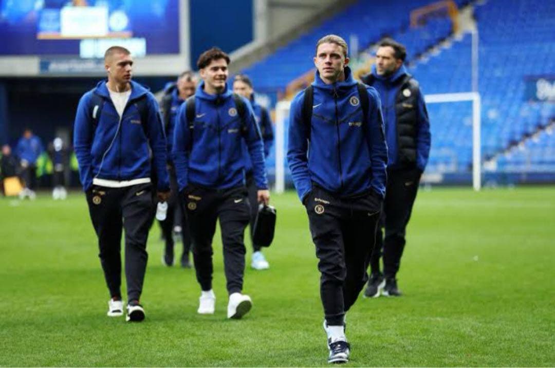 カ*イ様 ナイキ テックフリース チェルシー 上のみ海外限定 胸スポンサー付き