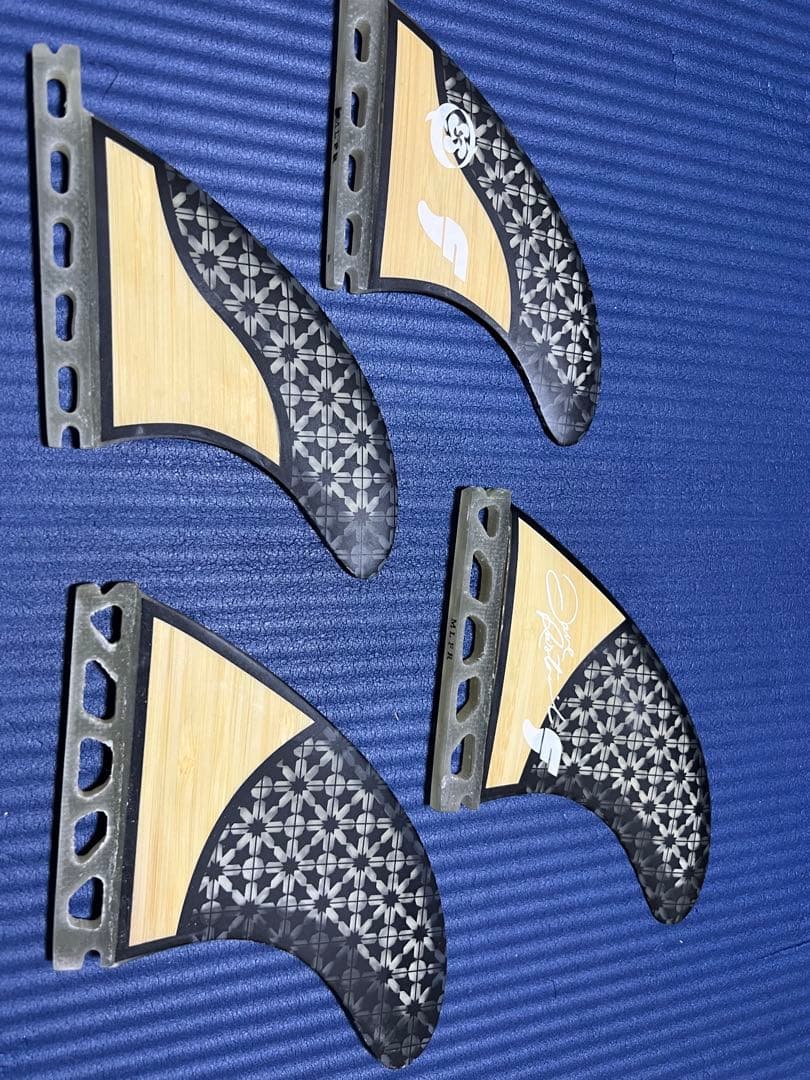 futures フィンセット Dave Rastovich デザインQUAD