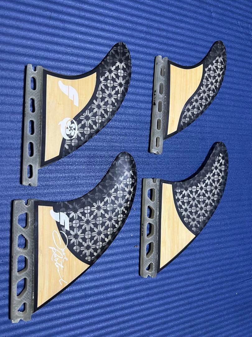 futures フィンセット Dave Rastovich デザインQUAD