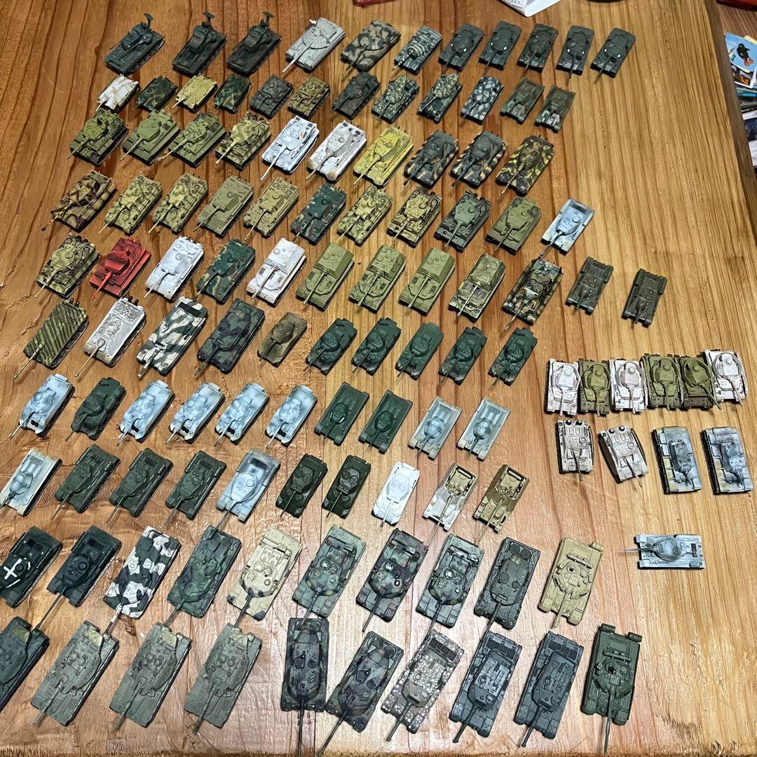 1/144 戦車　フィギュア