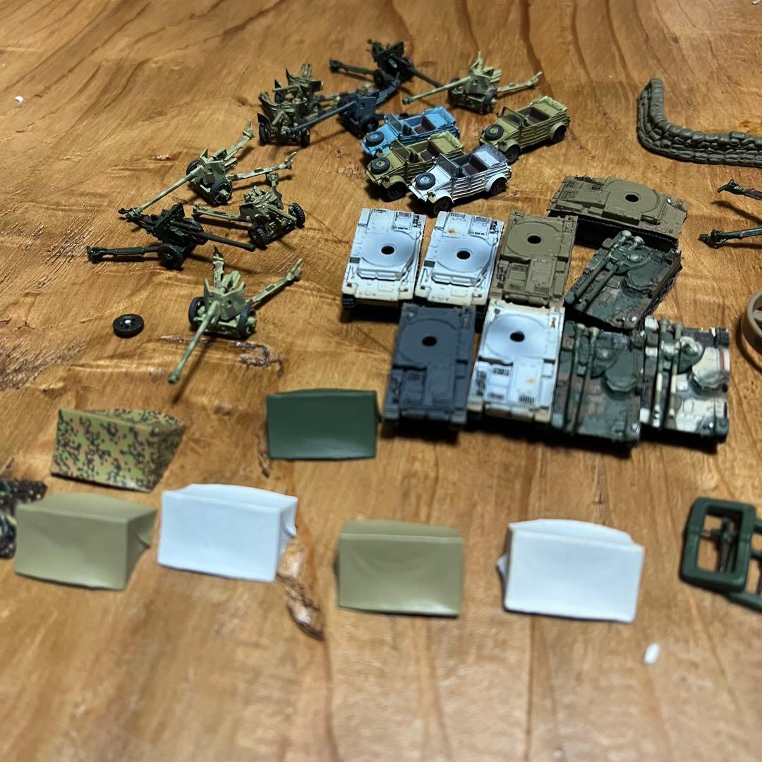 1/144 戦車　フィギュア