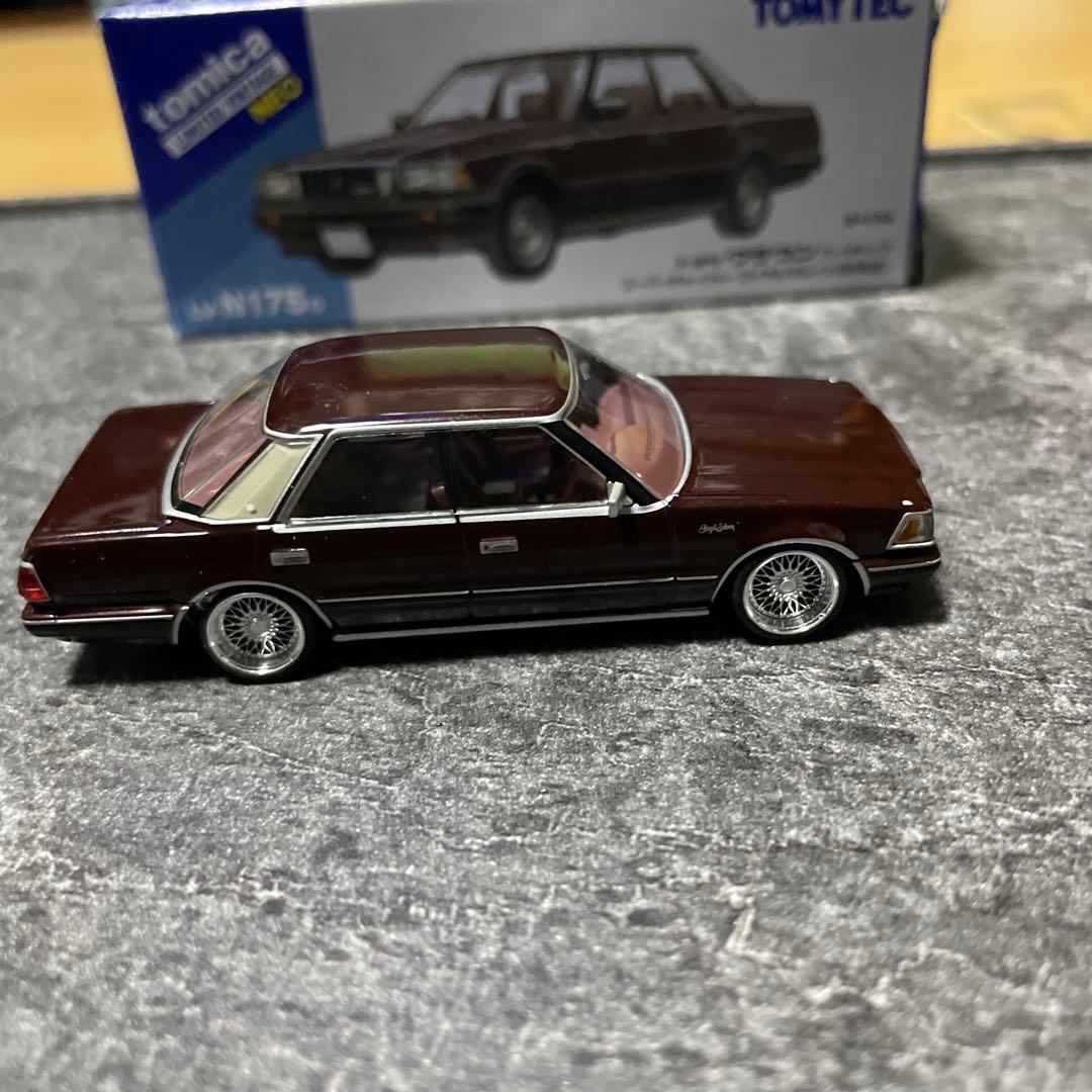 クラウン　ミニカー