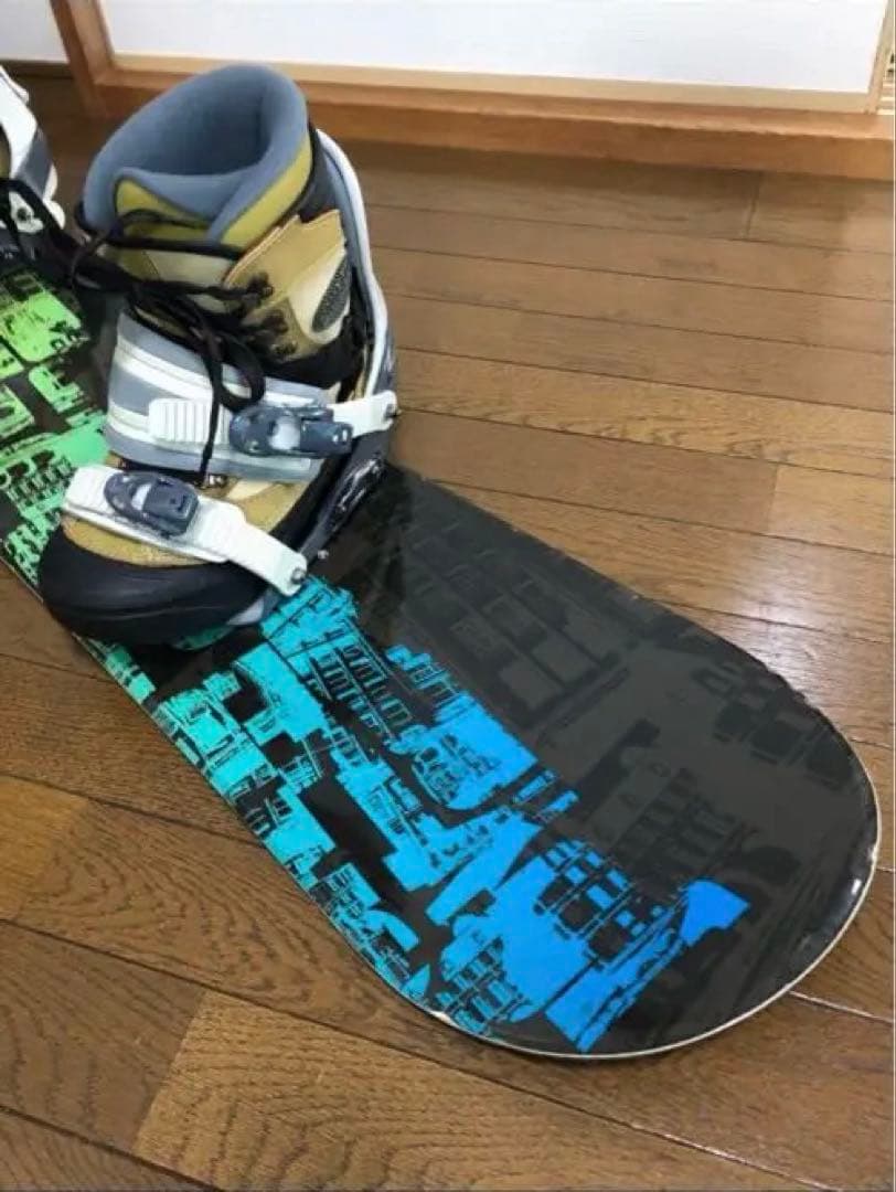2\12(水)まで。3点セット　スノーボード ビンディング付きM ブーツ24.5