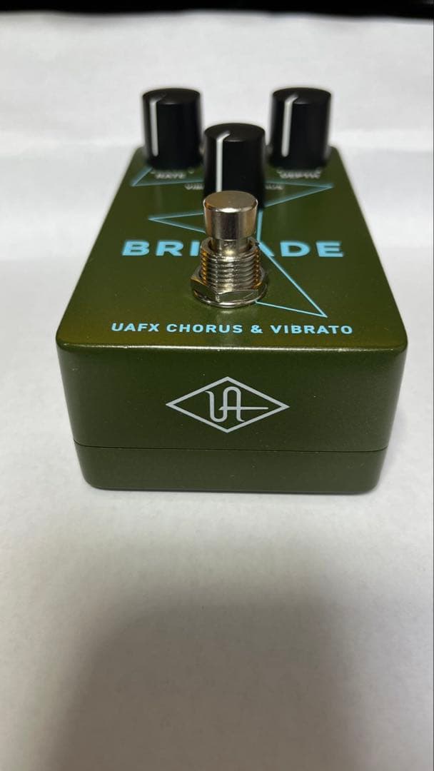 ギター UA FX BRIGADE Chorus & Vibrato