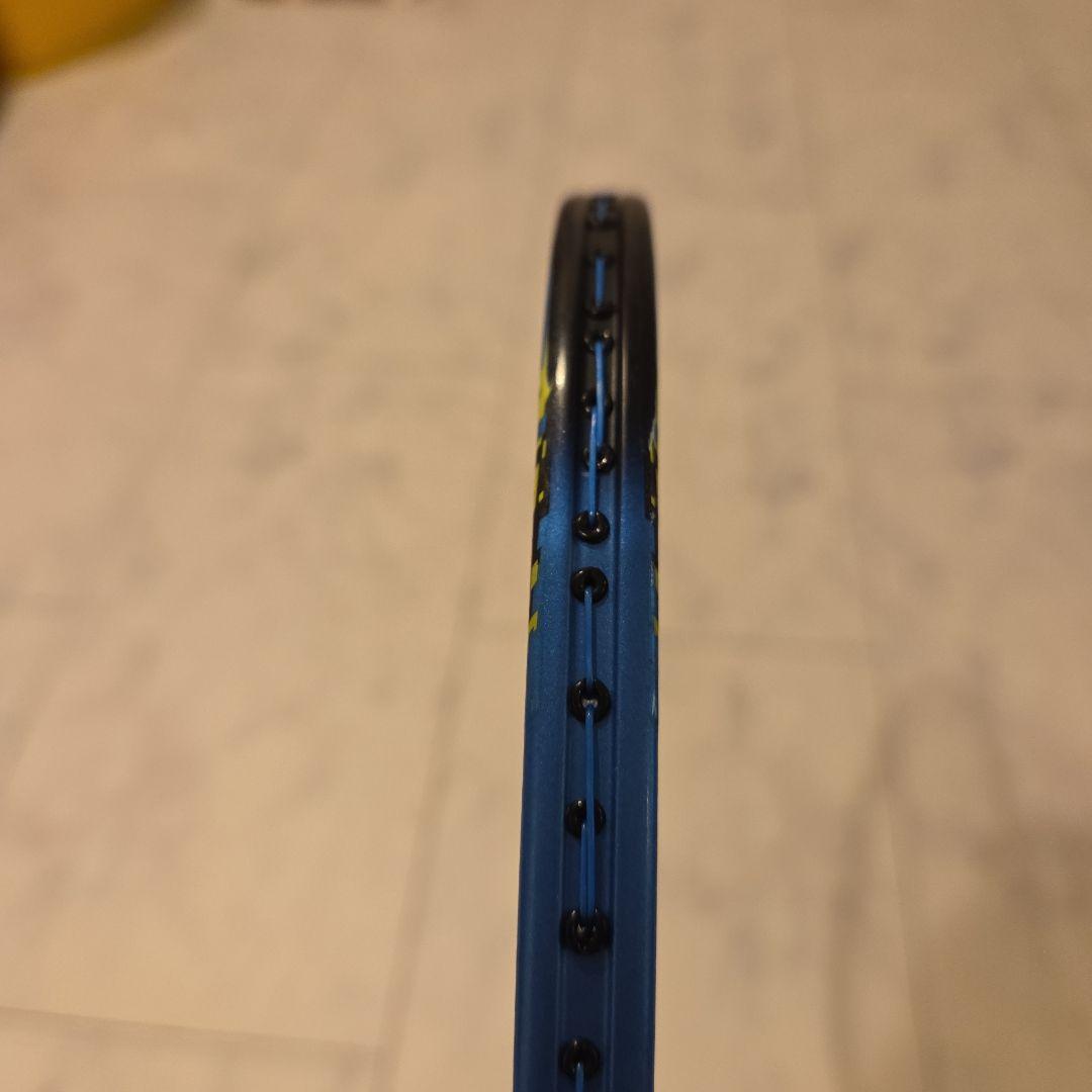 ヨネックス　ナノフレア700 　5UG6