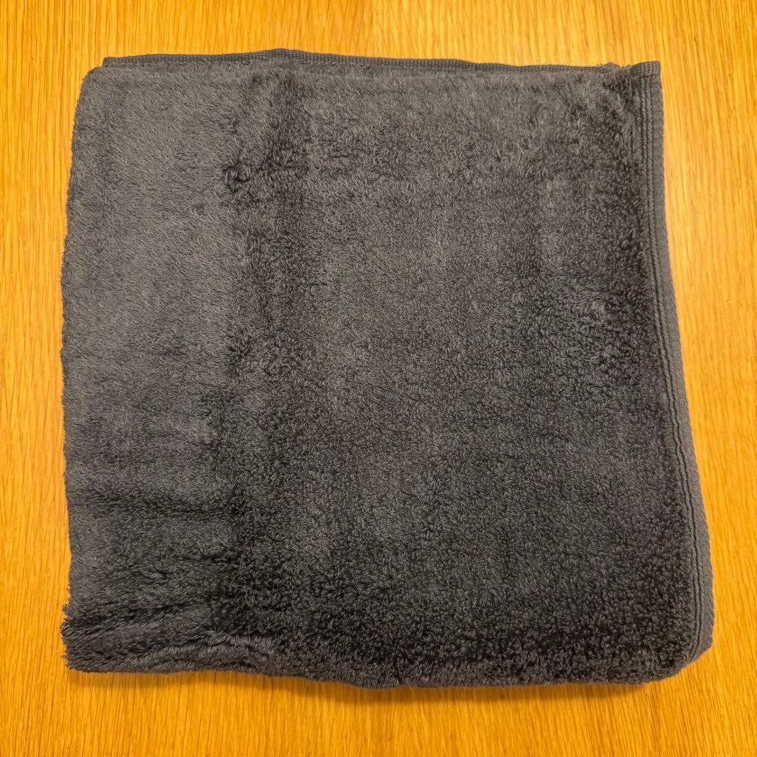 新品未使用 ウチノしあわせタオル スモールバスタオル 2枚セットC ダークグレー