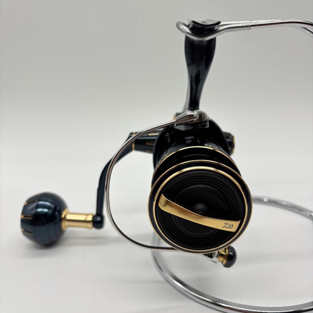 【未使用】DAIWA 23 SALTIGA 4000-XH 23ソルティガ