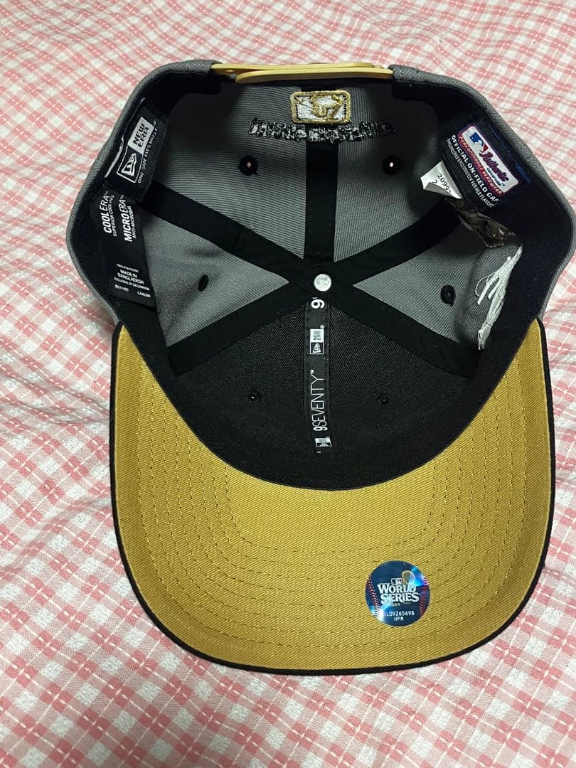 超レアアイテムデコピン&大谷サイン入りドジャースワールドシリーズキャップ2024