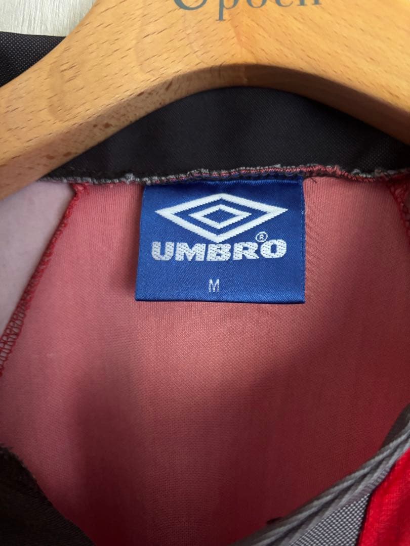 マンチェスターユナイテッド96〜98シーズン　ヴィンテージサッカーユニフォーム