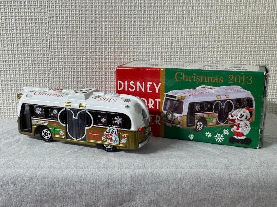 トミカ　ディズニー　ダッフィーバス & リゾートクルーザー 5台セット