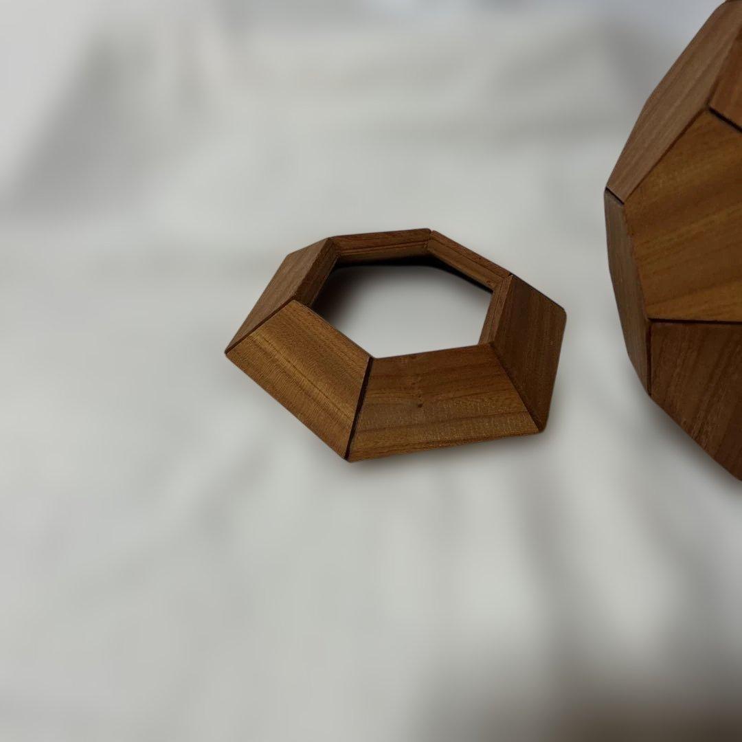 木製サッカーボールオブジェ