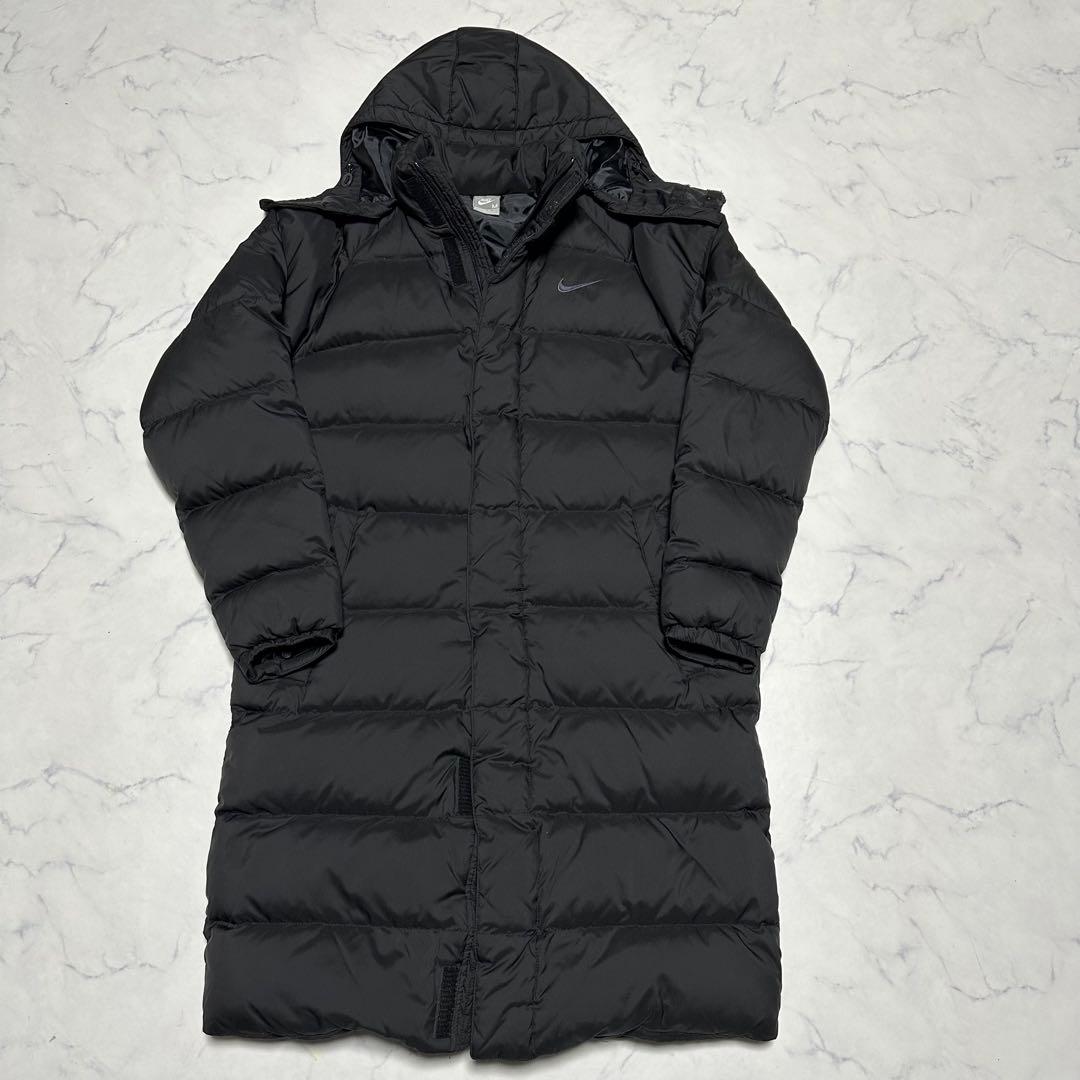 未使用級美品　ナイキNIKE ベンチコート　ダウンコート　ブラック　サイズM 黒