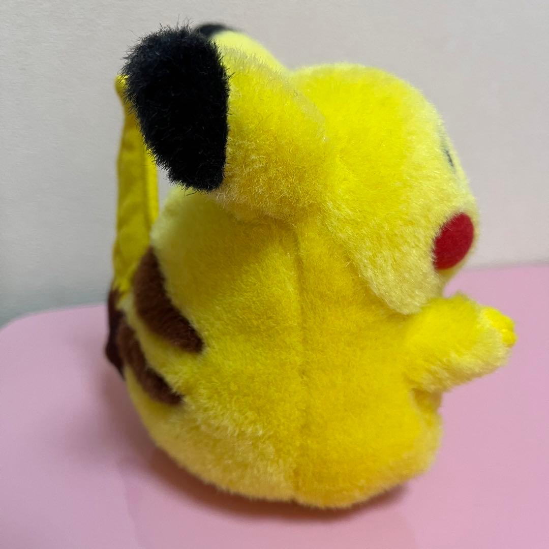 初期ピカチュウ