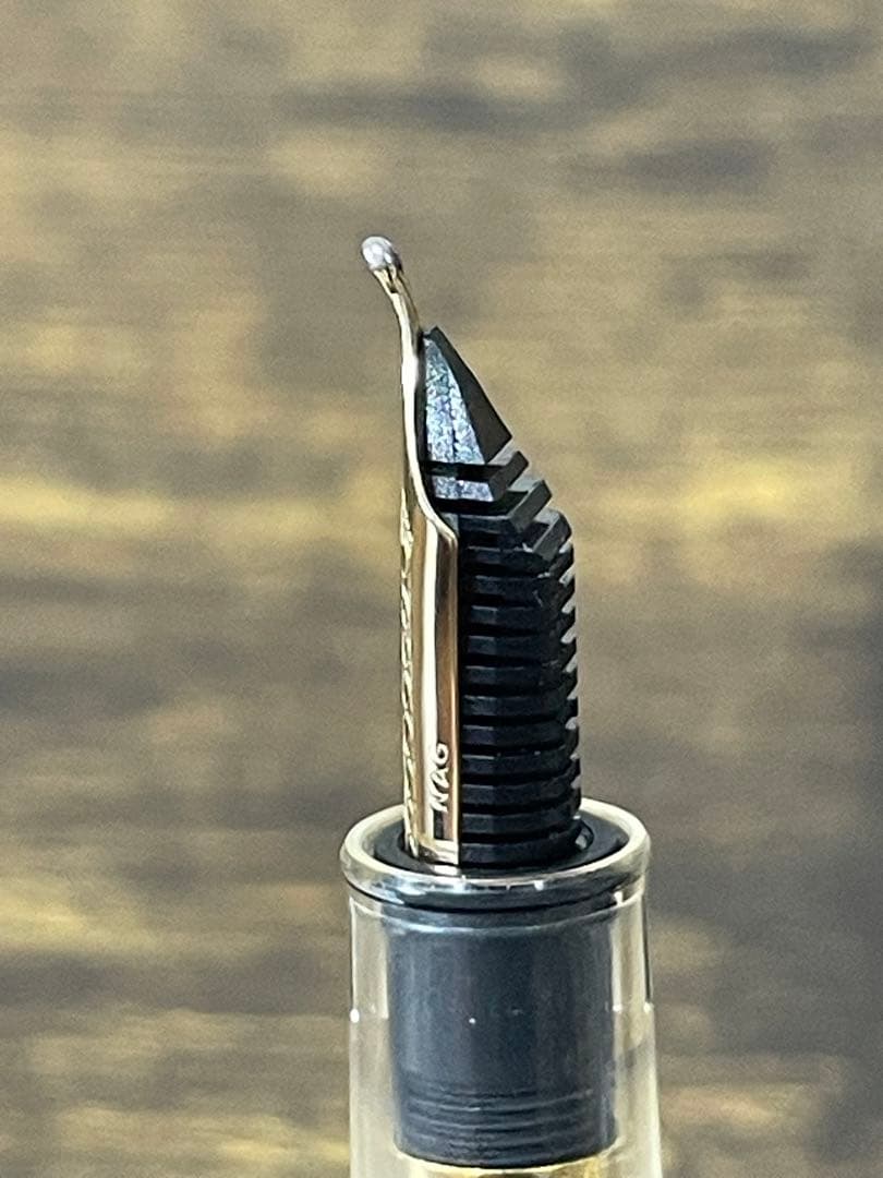 長刀　透明×ゴールド　ふでDEまんねん　NAG 万年筆　デモンストレーター