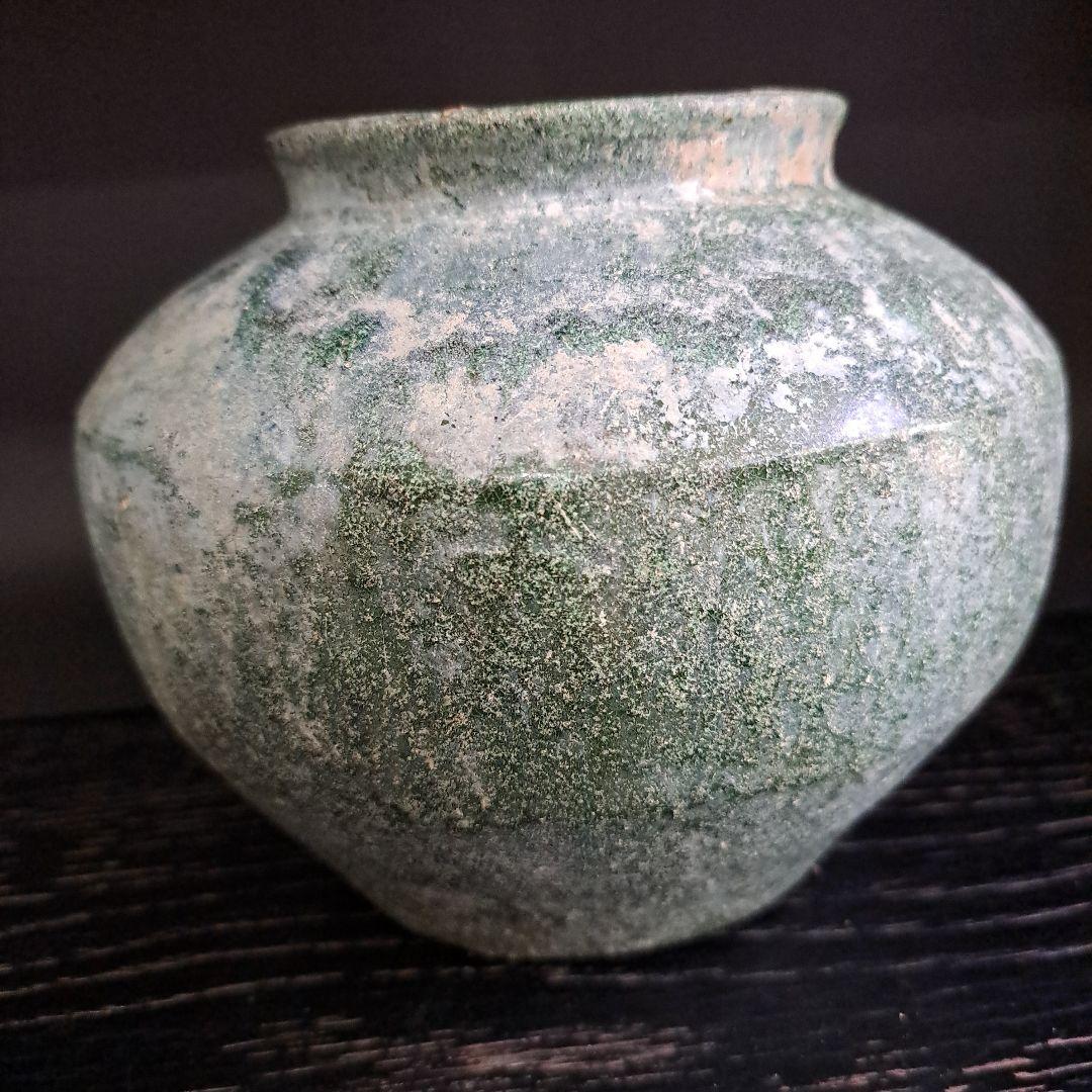 お値下げ中　　発掘品　中国古玩　後漢　一世紀頃　　銀化小壺　緑釉