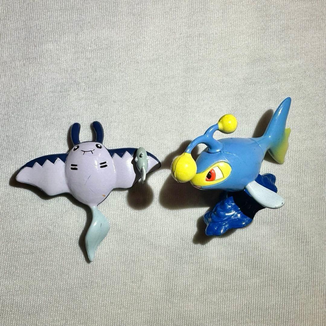 ポケモン　モンコレ　ランターン　マンタイン