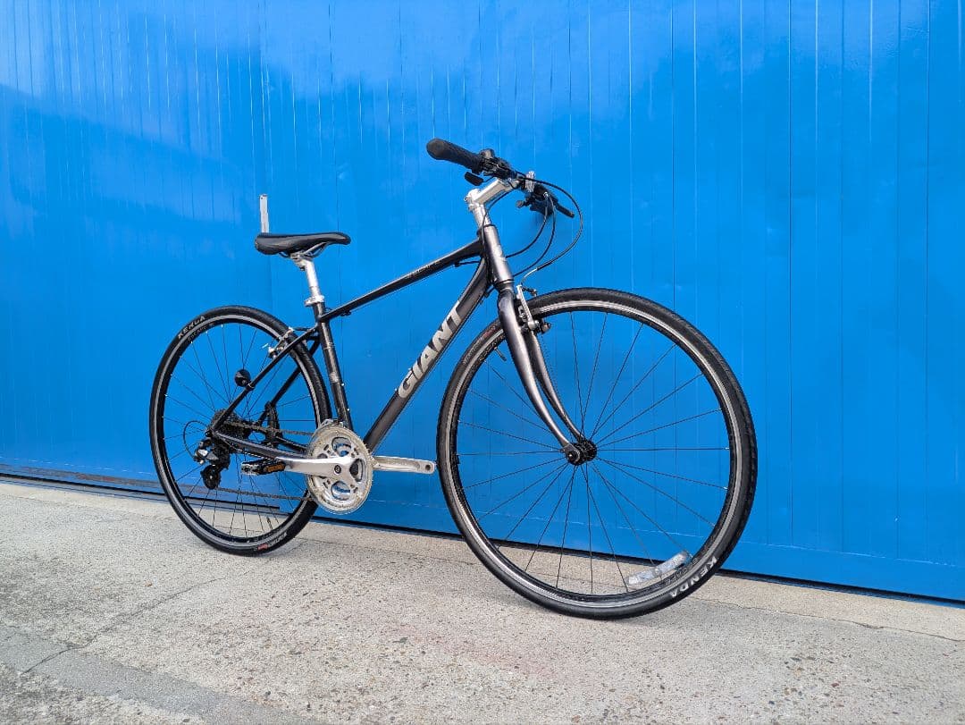 GIANT ESCAPE R3 GIANT クロスバイク 名古屋夜配送無料