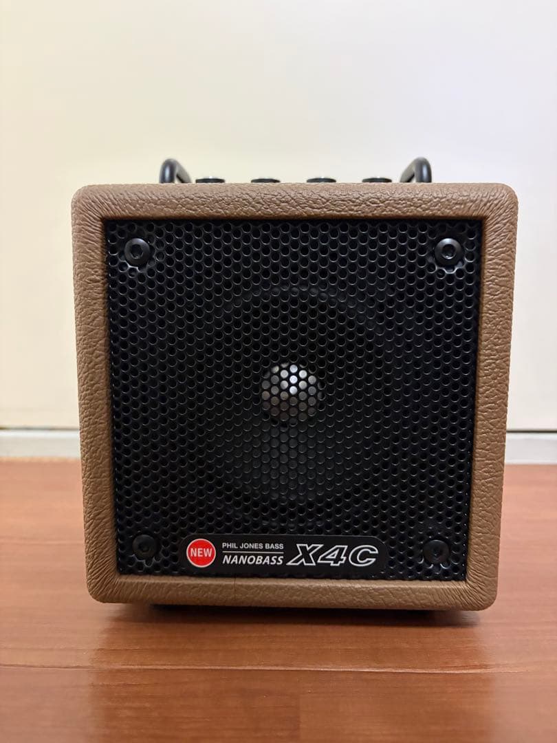 NANOBASS X4C ベースアンプ
