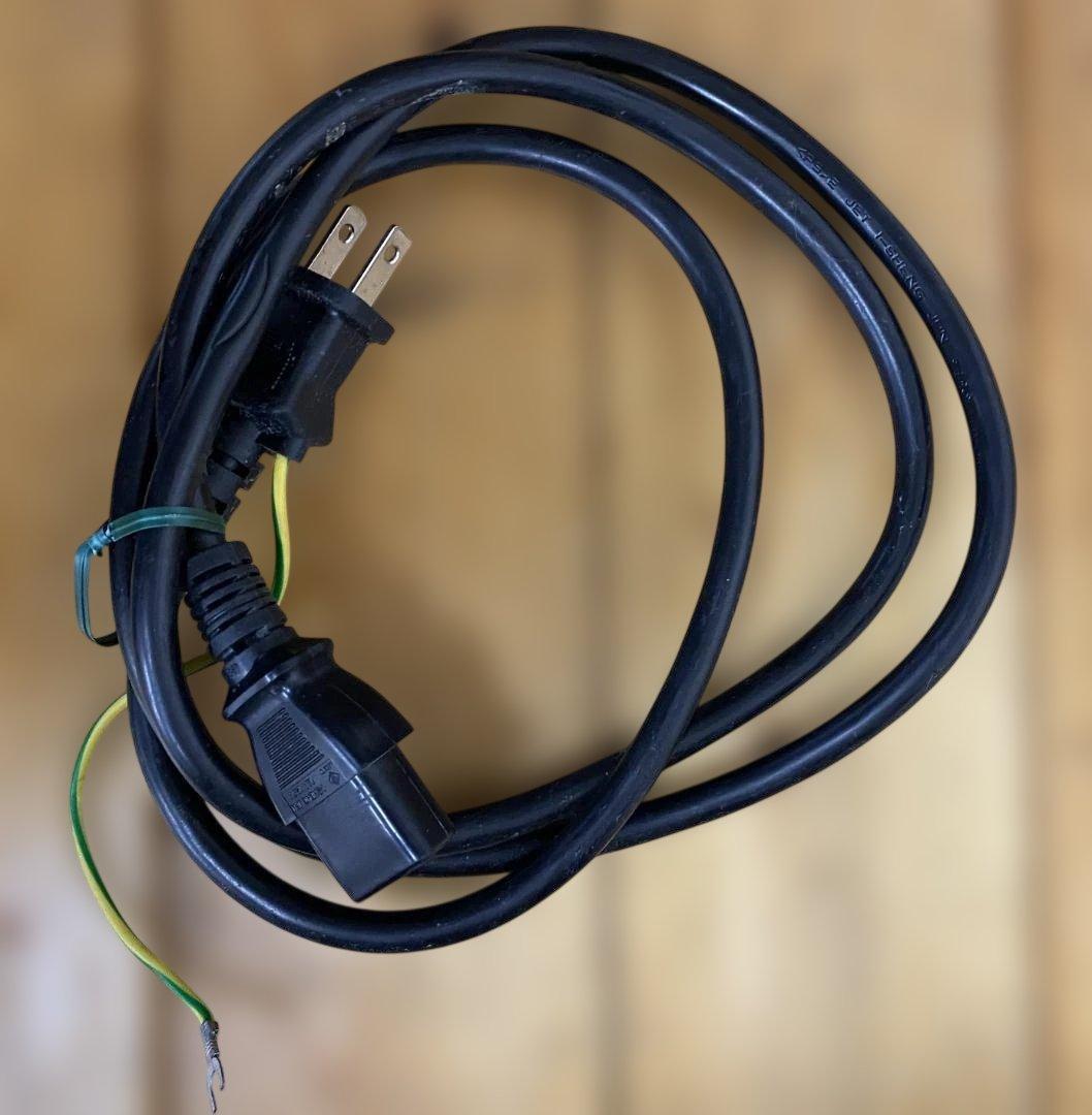 BEHRINGER BHL900A ベース用アンプ