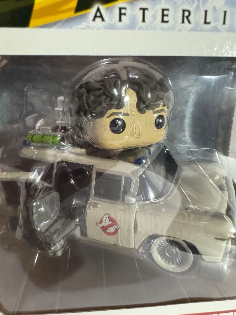 ゴーストバスターズ　Ecto-1、Trevorのフィギュアセット