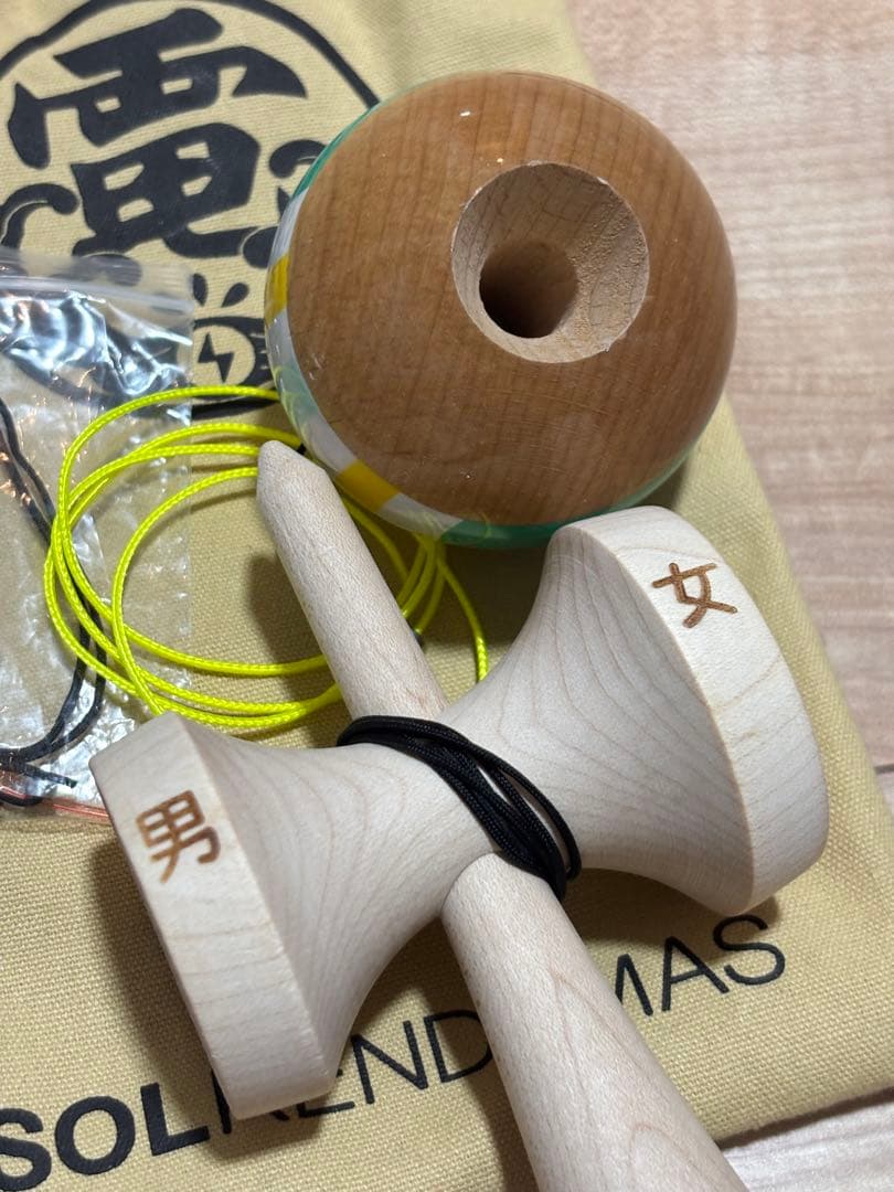 SOL KENDAMAS × muumuu coffeeコラボけん玉