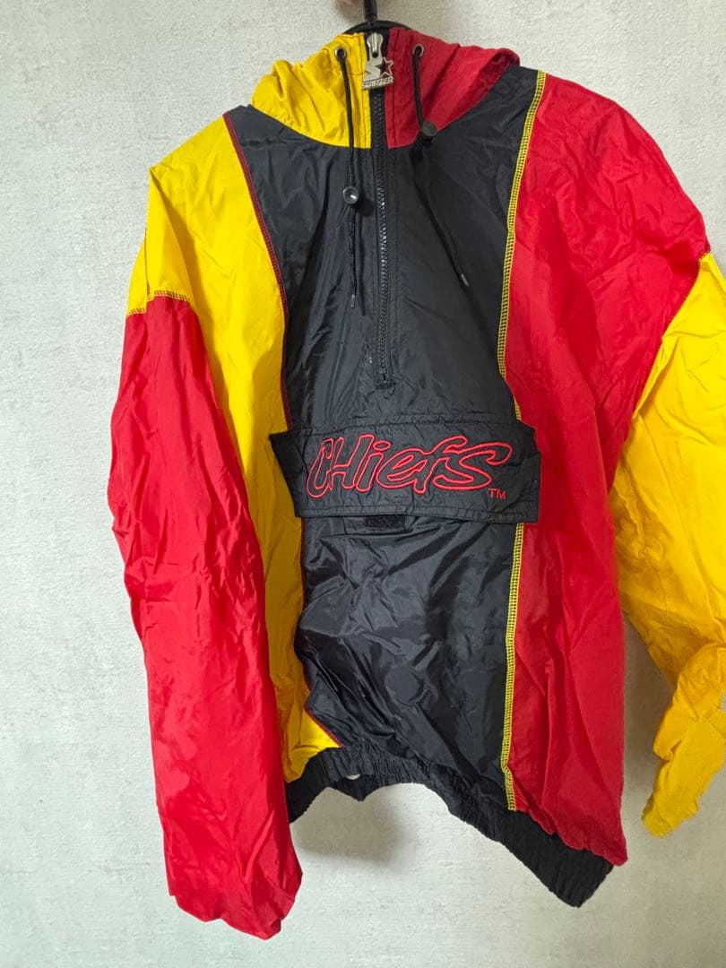 ナイロンジャケット マルチカラー Chiefs
