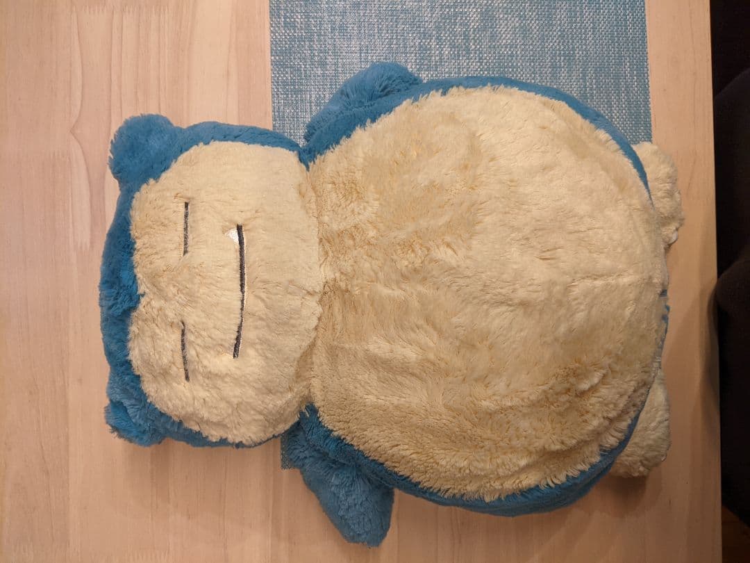 ポケモンセンター限定 カビゴン ふわふわ抱きぬいぐるみ ポケットモンスター