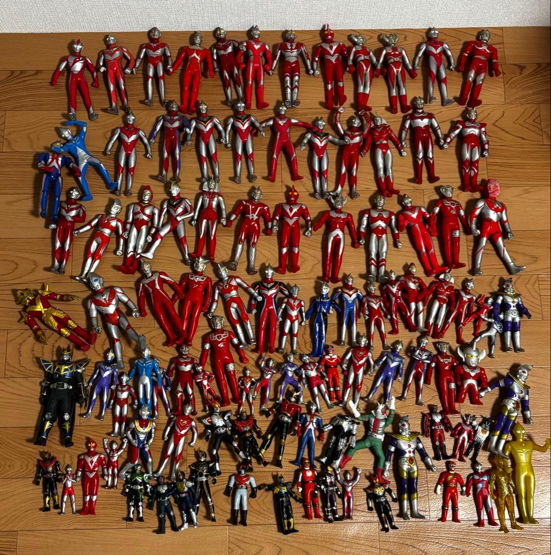 ウルトラマン　ウルトラ怪獣　ソフビ　★１６５個　仮面ライダー　大量　硬質ソフビ