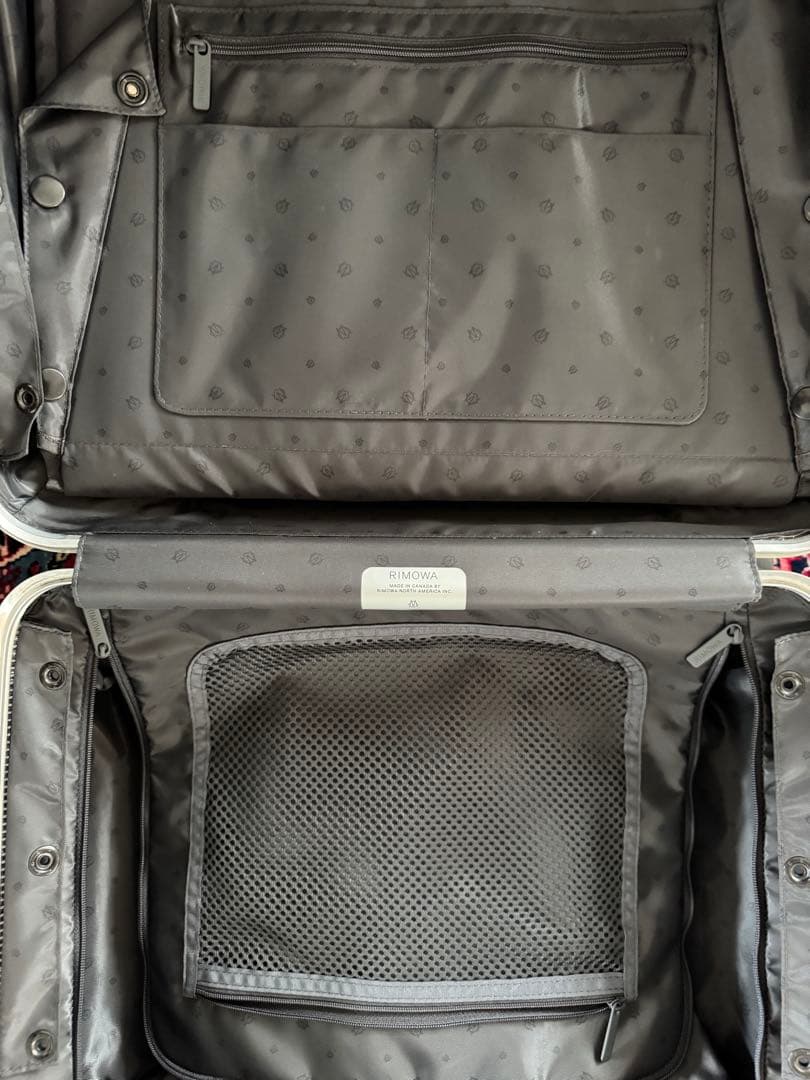 twins　使用回数1回　RIMOWA ORIGINALコンパクト