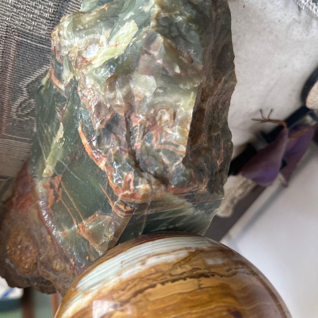 幸運の球　石　置物