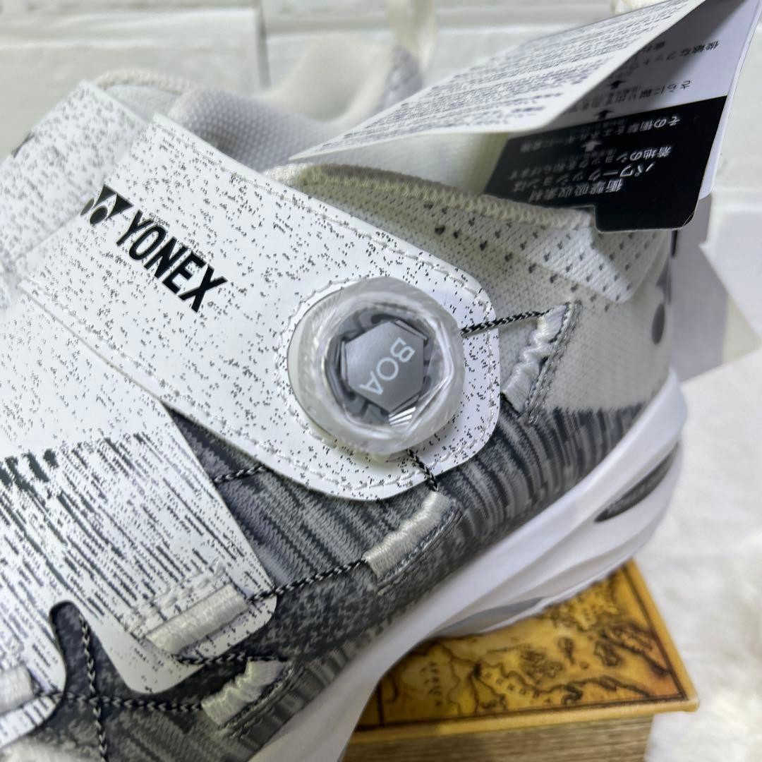 【新品未使用】　ヨネックス　テニスシューズ　パワークッション　ボア　BOA 白