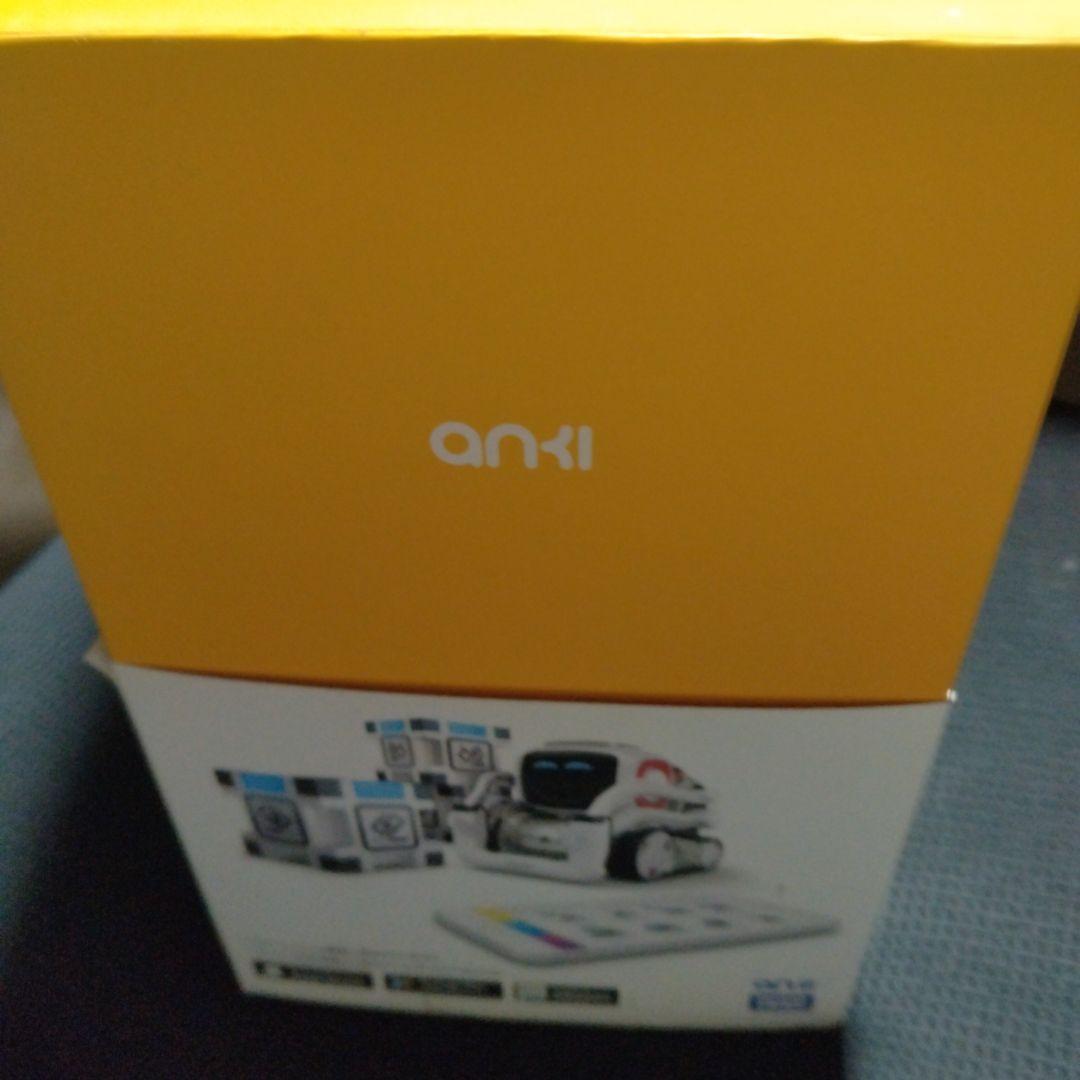 も*子様 コズモ(COZMO)　未だかつてないクールなロボット。