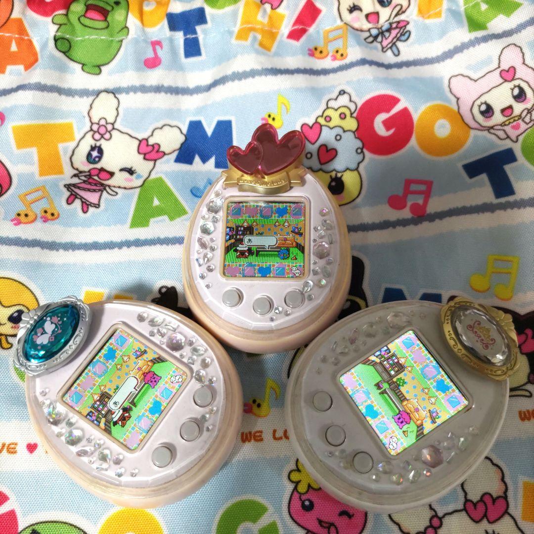 たまごっちピース　（たまデコピアス付)　 説明書1冊、トートバック　のセット