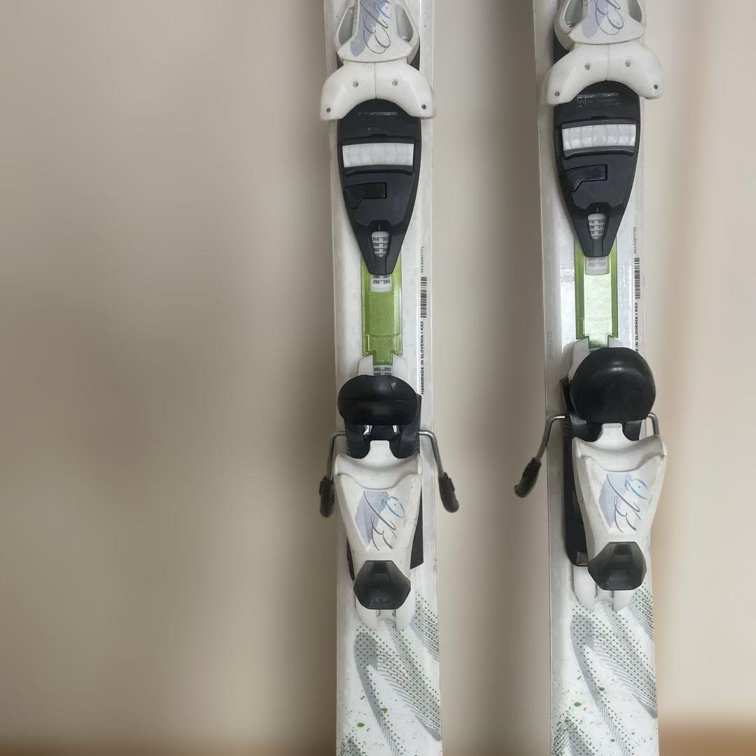 スキー板 エラン　軽量型　146センチ　グリーン ホワイト ビンディングつき